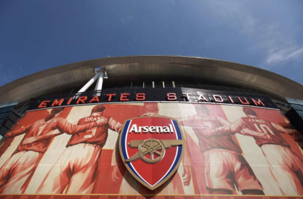 KaiyunSports-开云体育-懂球译站｜为何越来越多球员选择加盟伦敦的俱乐部？