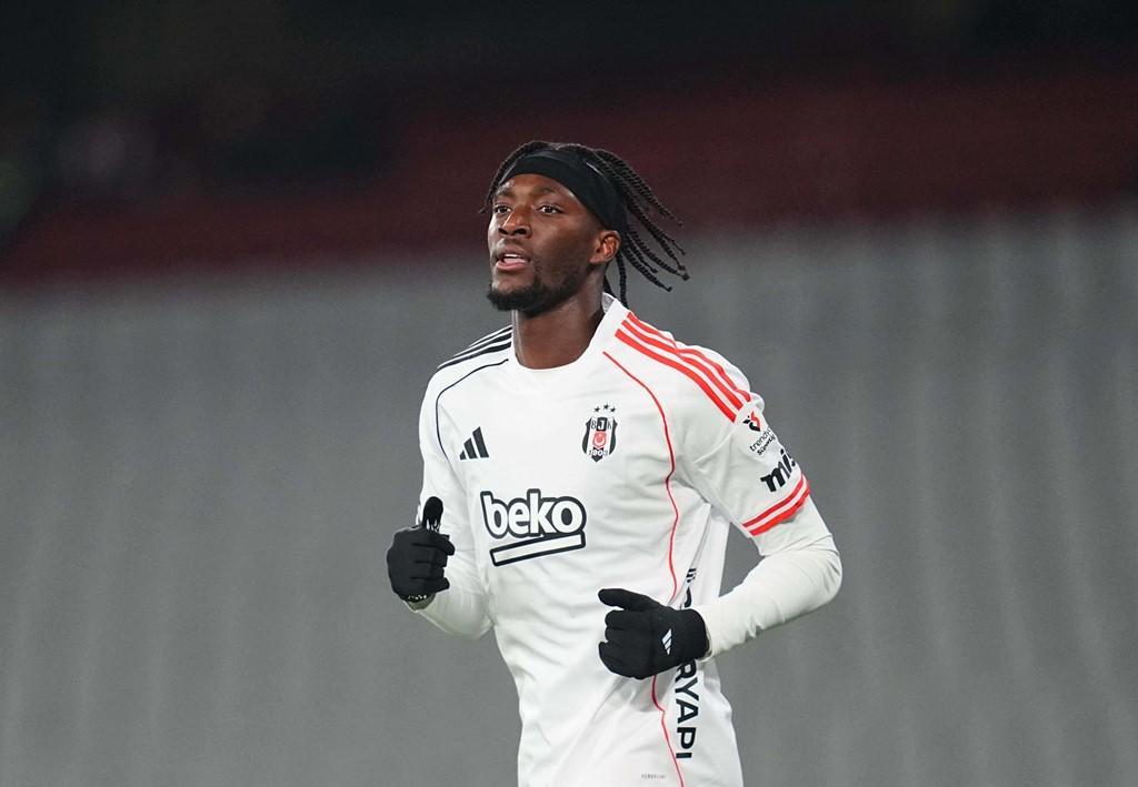 开云体育官方网址-重返英超，英媒：维拉接近签下罗马中锋亚伯拉罕