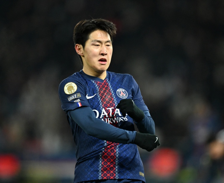 开云体育官方网-记者：李刚仁仍是马竞主要引援目标之一，巴黎希望与球员续约